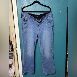 1822 Classic Blue Boot Cut Jeans 20W Stretchy and Soft
